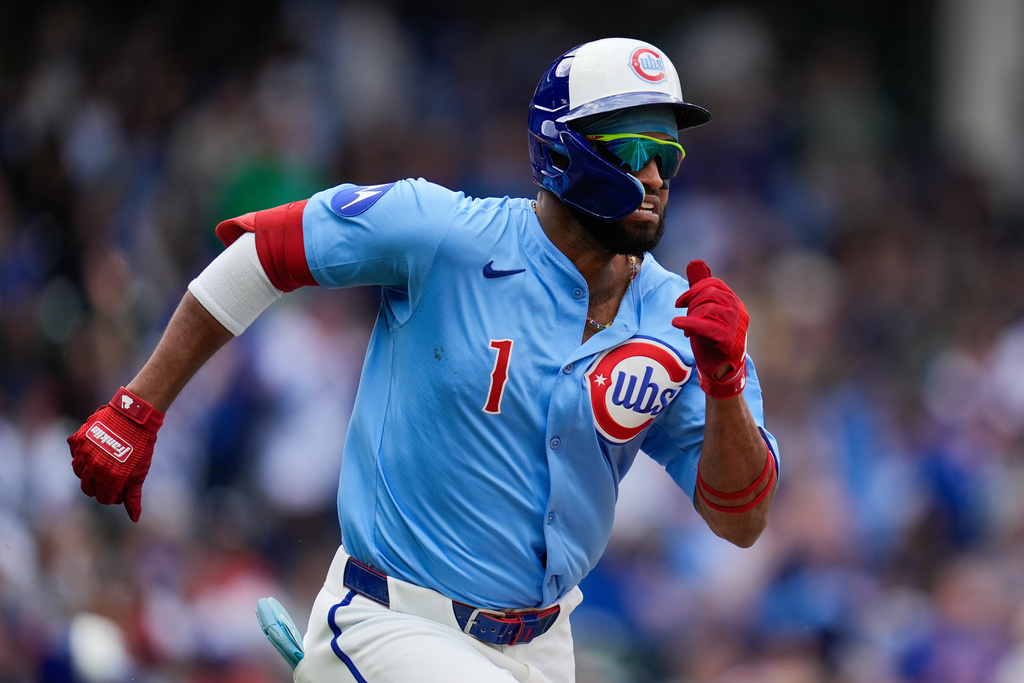 Infielder/outfielder Willi Castro and Colorado Rockies finalize $12.8 million, 2-year contract