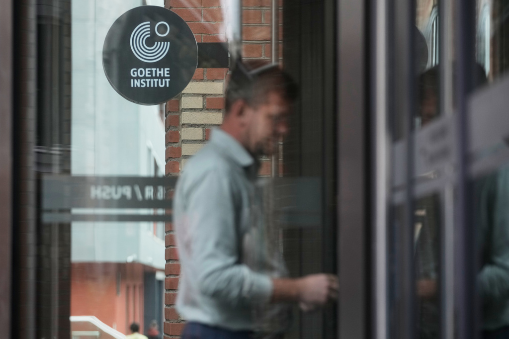 A man enters a building of the Goethe-Institut, Germany's cultural center in Moscow, Thursday, Sept. 3, 2026. (AP Photo/Pavel Bednyakov)