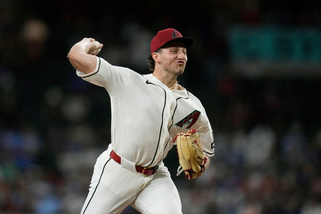 Arizona Diamondbacks starting pitcher Brandon Pfaadt throws against the Chicago Cubs during the first inning of a baseball game, Tuesday, Aug. 25, 2026, in Phoenix. (AP Photo/Ross D. Franklin)