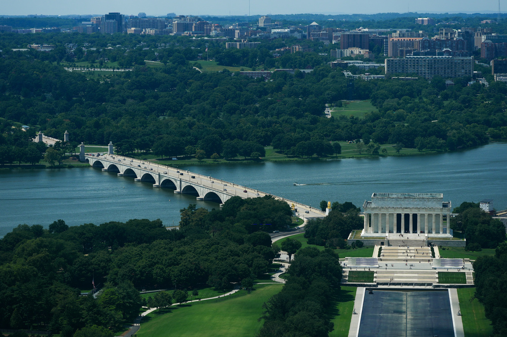 FILE - Memorial Circle, where President Donald Trump has proposed building an arch to commemorate the United States' 250th anniversary, the Arlington Memorial Bridge and the Lincoln Memorial, are seen from the Washington Monument, Aug. 17, 2026, in Washington. (AP Photo/Julia Demaree Nikhinson, File)