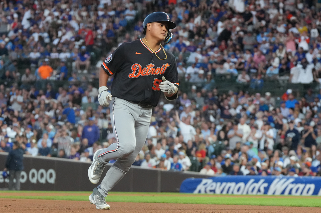 Detroit Tigers' Hao-Yu Lee, of Taiwan runs the bases after hitting a three-run homer against the Chicago Cubs during the fourth inning of a baseball game Wednesday, July 22, 2026, in Chicago. (AP Photo/David Banks)
