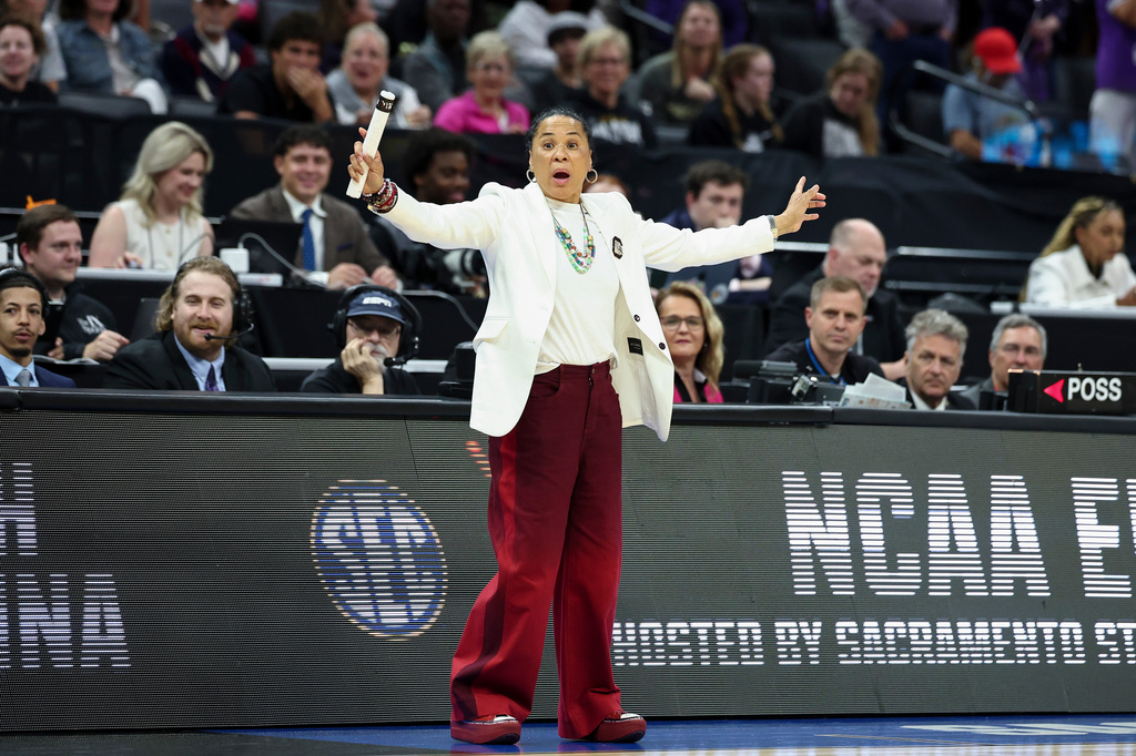 South Carolina head coach Dawn Staley reacts to a play during the first half in the Elite Eight of the NCAA college basketball tournament against TCU Monday, March 30, 2026, in Sacramento, Calif. (AP Photo/Sara Nevis)