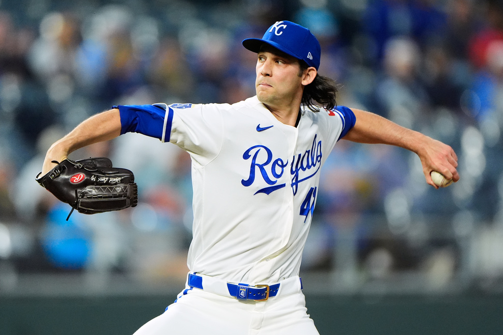 Kansas City Royals pitcher Daniel Lynch IV throws during the seventh inning of a baseball game against the Boston Red Sox, Wednesday, May 20, 2026, in Kansas City, Mo. (AP Photo/Charlie Riedel)