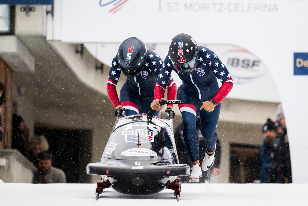 Elana Meyers Taylor/Jadin O'Brien of the USA in action during the Women's 2-Bob World Cup, in St. Moritz, Switzerland, Sunday, Jan. 11, 2026. (Mayk Wendt/Keystone via AP)