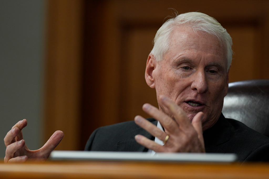 CORRECTS BYLINE TO MIKE, NOT MOKE - Judge H. Patrick Haggard speaks during a hearing on a motion for a new trial for Jose Ibarra in a Athens-Clark County courtroom, Friday, Jan. 30, 2026, in Athens, Ga. A judge found Ibarra guilty of murder and other crimes in Laken Riley's 2024 murder. (AP Photo/Mike Stewart, Pool)