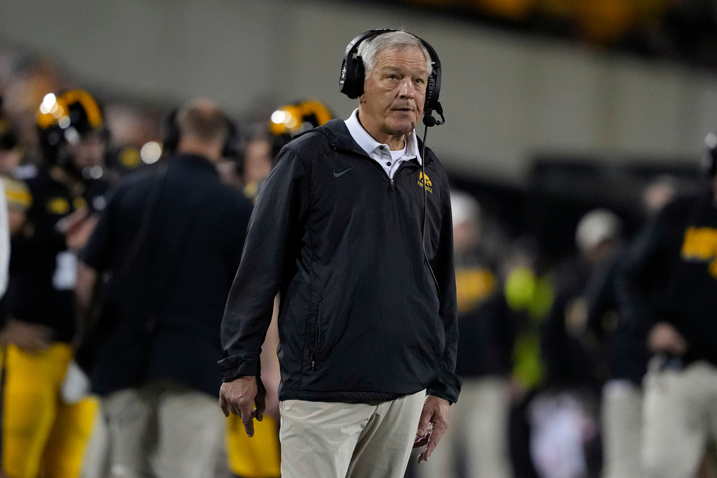 Iowa head coach Kirk Ferentz watches from the sideline during the first half of an NCAA college football game against Penn State, Saturday, Oct. 18, 2025, in Iowa City, Iowa. (AP Photo/Charlie Neibergall)