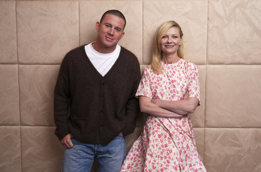 Channing Tatum, left, and Kirsten Dunst pose for a portrait to promote the film "Roofman" during the Toronto International Film Festival on Sunday, Sept. 7, 2025, in Toronto. (AP Photo/Chris Pizzello)