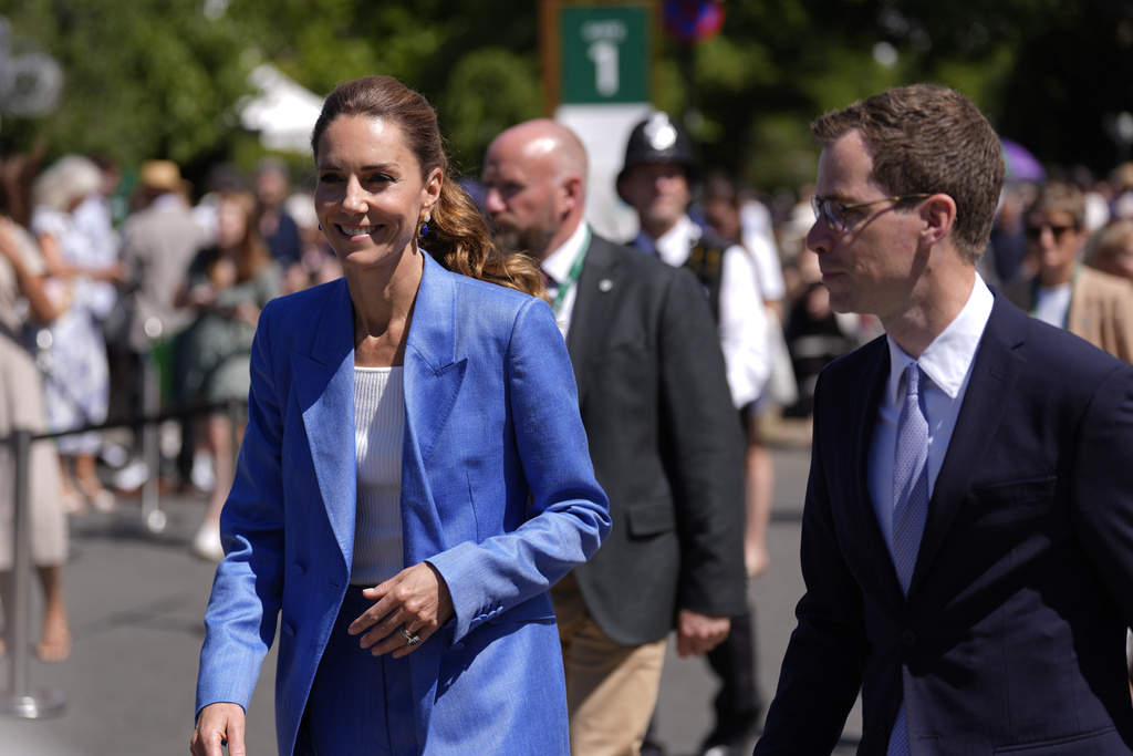 Britain's Kate, the Princess of Wales walks, during a visit on day four of the Wimbledon Tennis Championships in London, Thursday, July 2, 2026. (AP Photo/Andrew Matthews)