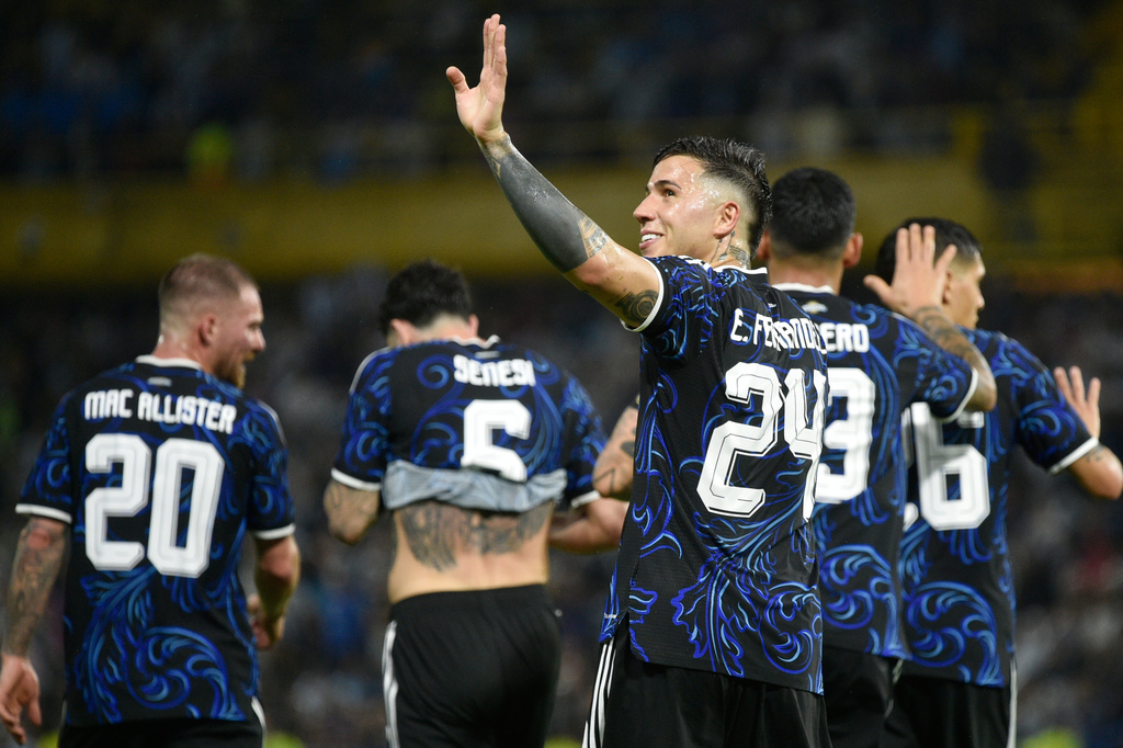 Argentina's Enzo Fernandez celebrates scoring his side's opening goal against Mauritania during a friendly match in Buenos Aires, Argentina, Friday, March 27, 2026. (AP Photo/Gustavo Garello)