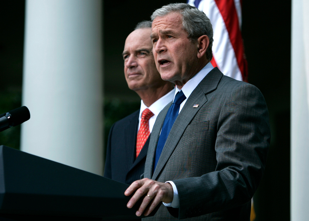 FILE - Interior Secretary Dirk Kempthorne, left, joins President Bush as he makes a statement on energy, Wednesday, June 18, 2008, in the Rose Garden of the White House in Washington. (AP Photo/Evan Vucci, File)