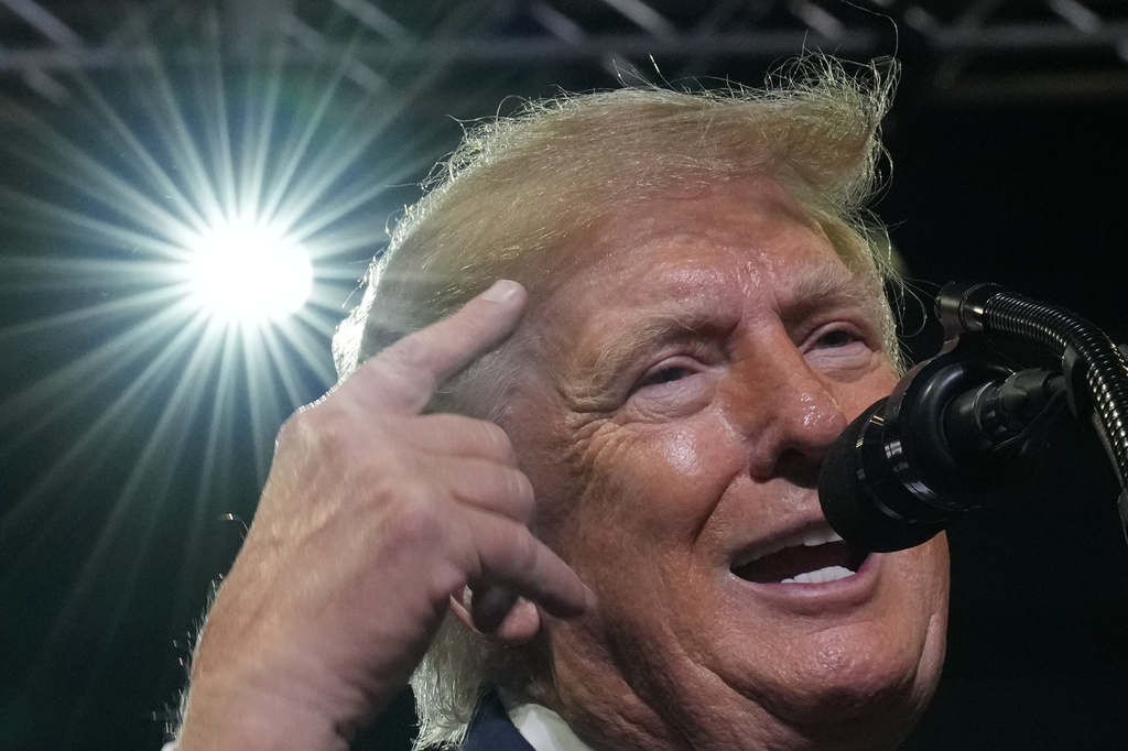 President Donald Trump speaks at a campaign rally at the Covelli Centre, in Youngstown, Ohio, Monday, Oct. 12, 2026. (AP Photo/Jacquelyn Martin)
