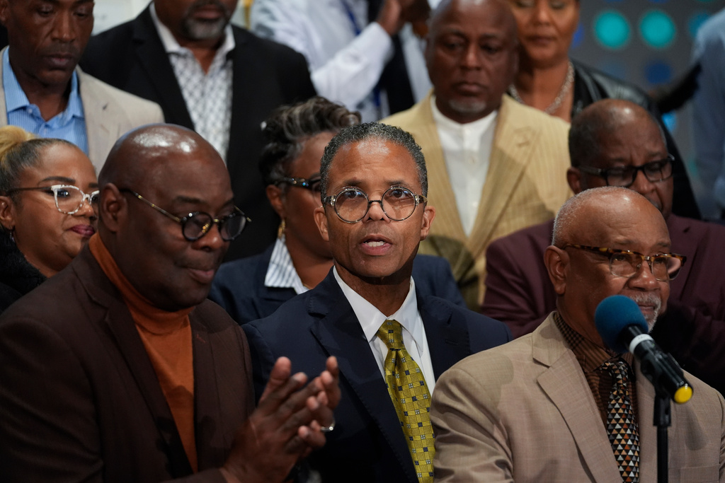 Former Illinois Rep. Jesse Jackson Jr. speaks during an event where he was endorsed by the Southland Minister Alliance as a candidate for his old congressional seat after more than a decade out of office, Oct. 15, 2025, at Victory Christian International Ministries in Park Forest, Ill. (AP Photo/Erin Hooley)