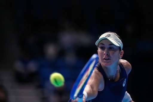 Switzerland's Belinda Bencic plays a shot against Czech Republic's Linda Noskova during the women's singles final at the Pan Pacific Open WTA 500 tennis tournament at Ariake Coliseum, in Tokyo, Sunday, Oct. 26, 2025. (AP Photo/Louise Delmotte) Switzerland's Belinda Bencic plays a shot against Czech Republic's Linda Noskova during the women's singles final at the Pan Pacific Open WTA 500 tennis tournament at Ariake Coliseum, in Tokyo, Sunday, Oct. 26, 2025. (AP Photo/Louise Delmotte)