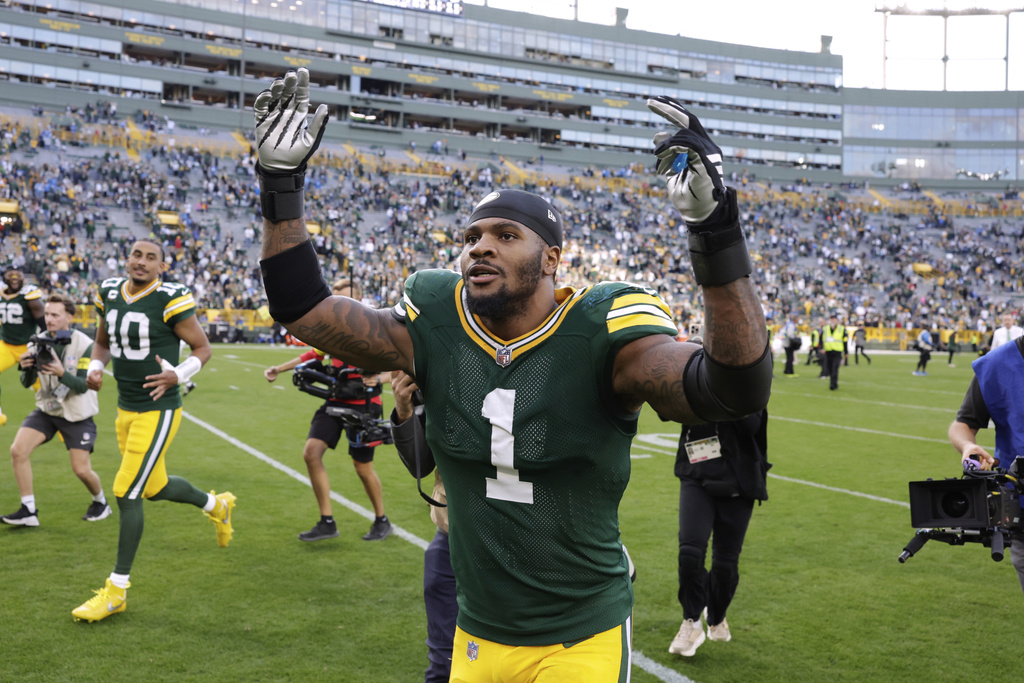 Green Bay Packers defensive end Micah Parsons (1) celebrates after an NFL football game against the Detroit Lions Sunday, Sept. 7, 2025, in Green Bay, Wis. (AP Photo/Matt Ludtke)