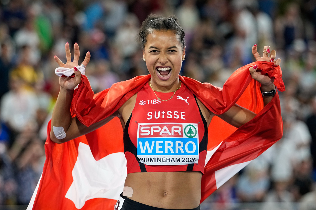 Audrey Werro of Switzerland poses after winning the gold medal in the women's 800 meters final at the European Athletics Championships in Birmingham, England, Friday, Aug. 14, 2026. (AP Photo/Matthias Schrader)
