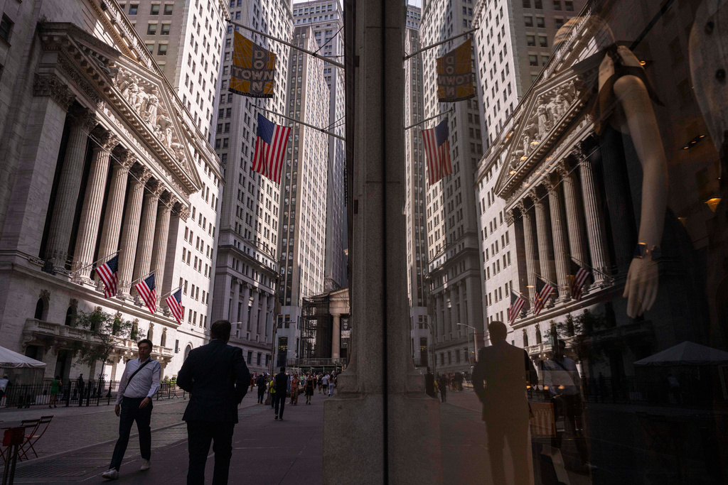 S&P 500 and Nasdaq composite pull back from their all-time…