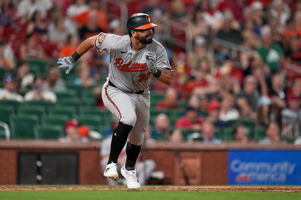 Baltimore Orioles' Christian Encarnacion-Strand watches his RBI double during the ninth inning of a baseball game against the St. Louis Cardinals Wednesday, Aug. 26, 2026, in St. Louis. (AP Photo/Jeff Roberson)