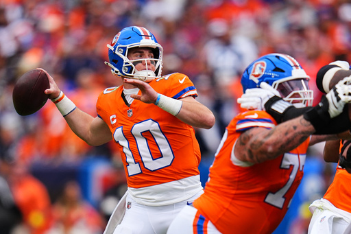 Denver Broncos quarterback Bo Nix (10) throws a pass in the first half of an NFL football game against the Dallas Cowboys Sunday, Oct. 26, 2025, in Denver. (AP Photo/Jack Dempsey) Denver Broncos quarterback Bo Nix (10) throws a pass in the first half of an NFL football game against the Dallas Cowboys Sunday, Oct. 26, 2025, in Denver. (AP Photo/Jack Dempsey)