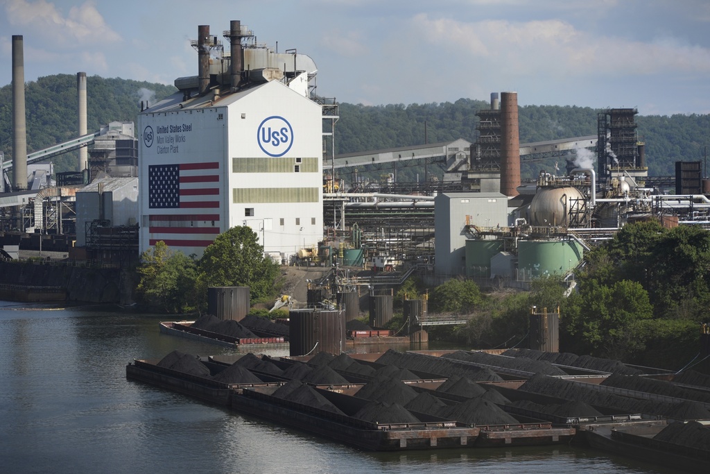 The Clairton Coke Works, a U.S. Steel coking plant, is seen Monday, Aug 11, 2025, in Clairton, Penn. (AP Photo/Gene Puskar)