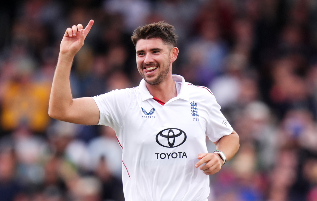 England's Josh Tongue celebrates taking the wicket of Pakistan's Ali Usman on day one of the first Rothesay Test match between England and Pakistan in Leeds, England, Wednesday, Aug. 19, 2026. (Mike Egerton/PA via AP)