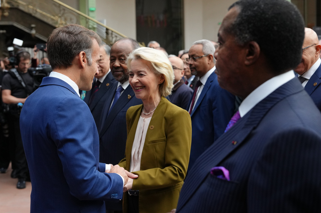 French president Emmanuel Macron, left, greets European Commission President Ursula von der Leyen at the International Space Summit at the Grand Palais in Paris, Thursday, Sept. 10, 2026. (AP Photo/Aurelien Morissard, Pool)