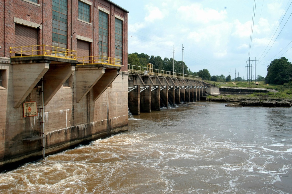 FILE - Water swirls through the Georgia Power Co. dam on the Flint River north of Albany, Ga., Aug. 18, 2003. (AP Photo, Elliott Minor, File)