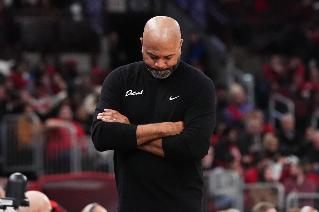 Detroit Pistons Head Coach J.B. Bickerstaff looks down as he watches players during the second half of an NBA basketball game against the Chicago Bulls in Chicago, Wednesday, Oct. 22, 2025. (AP Photo/Nam Y. Huh)