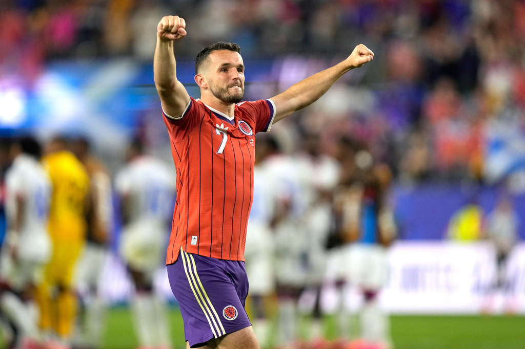 Scotland's John McGinn (7) celebrates a win following the World Cup Group C soccer match between Haiti and Scotland in Foxborough, Mass., near Boston, Saturday, June 13, 2026. (AP Photo/Charlie Krupa)