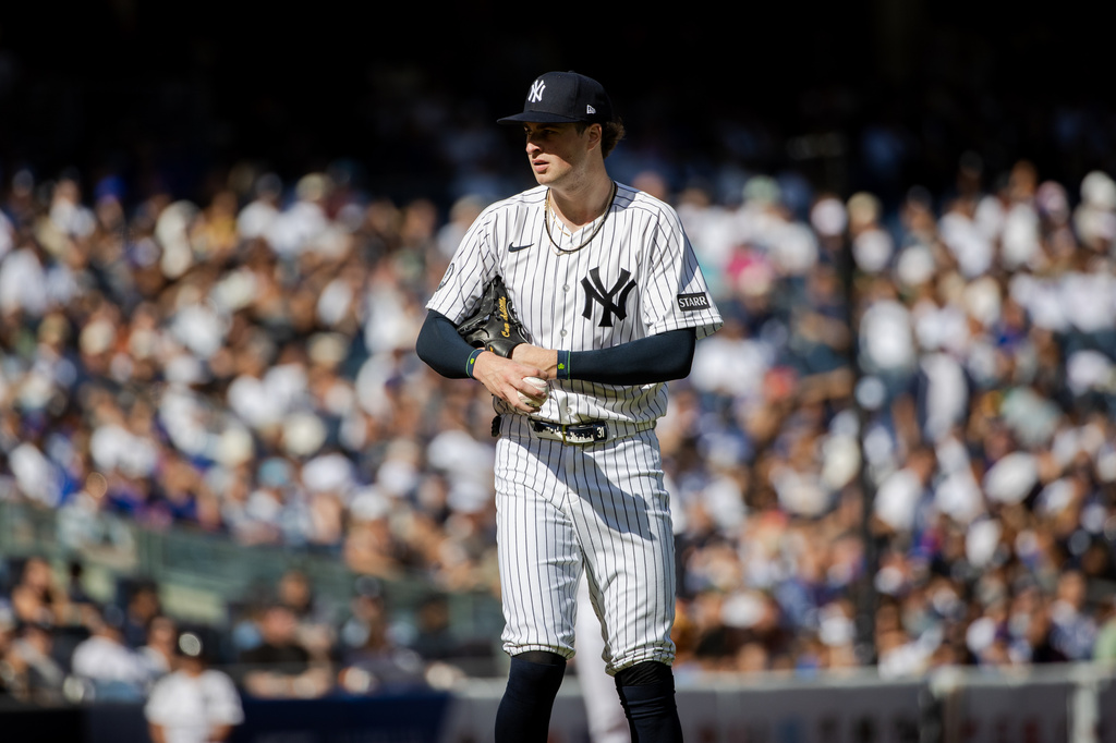 New York Yankees Cam Schlittler prepares to throw during the fourth inning of a baseball game against the New York Mets, Sunday, Sept. 13, 2026, in New York. (AP Photo/Angelina Katsanis)