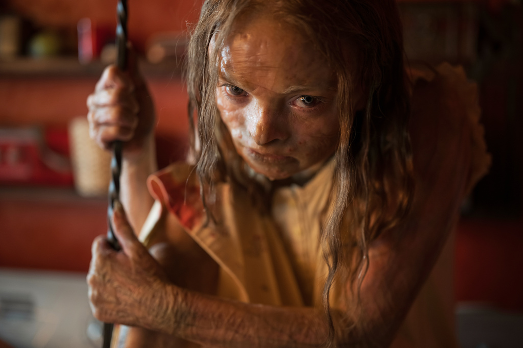 This image released by Warner Bros. Pictures shows Natalie Grace in a scene from "Lee Cronin's The Mummy." (Warner Bros. Pictures via AP)