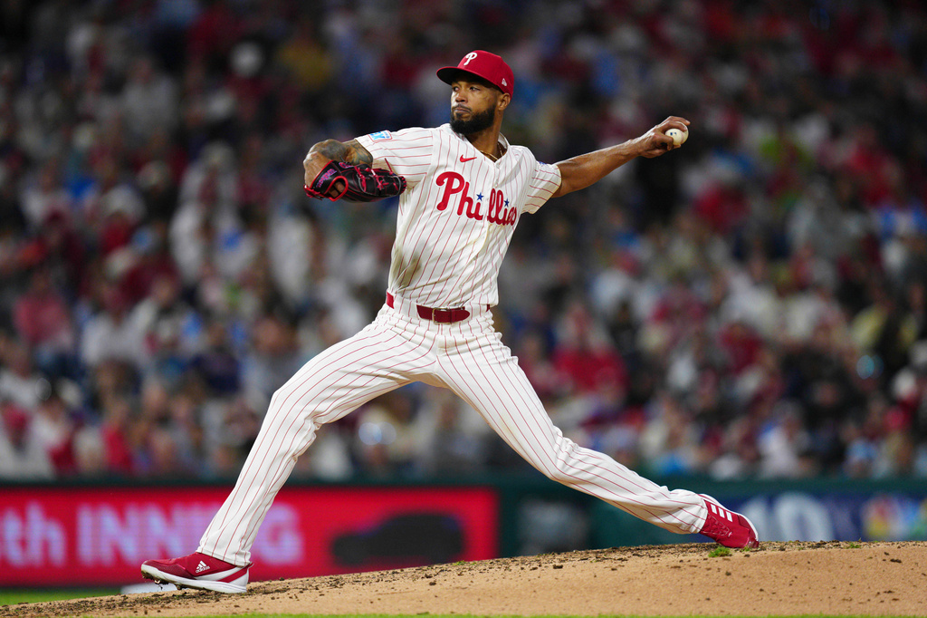 Philadelphia Phillies pitcher Cristopher Sánchez throws during the fourth inning of a baseball game against the Atlanta Braves, Saturday, April 18, 2026, in Philadelphia. (AP Photo/Derik Hamilton)