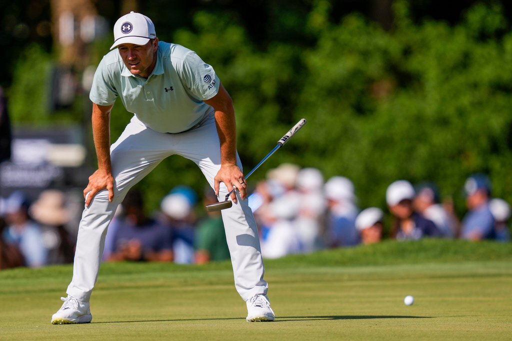 Jordan Spieth lines up his shot on the 11th green during the second round of the Cadillac Championship PGA golf tournament Friday, May 1, 2026, in Doral, Fla. (AP Photo/David J. Phillip)