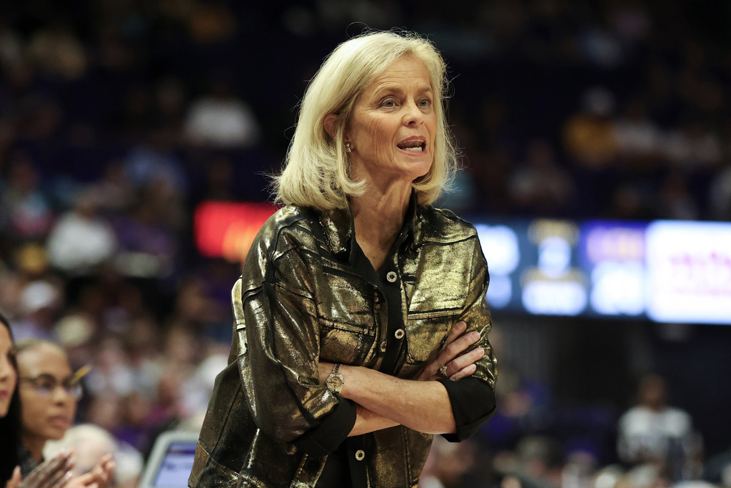 LSU head coach Kim Mulkey calls to her players in the first half of an NCAA college basketball game against Alabama State in Baton Rouge, La., Sunday, Dec. 28, 2025. (AP Photo/Peter Forest)