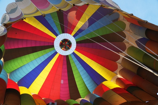 A colorful hot air balloon lands on the west bank of the Nile River in Luxor, Egypt, Oct. 4, 2025. (AP Photo/Amr Nabil) A colorful hot air balloon lands on the west bank of the Nile River in Luxor, Egypt, Oct. 4, 2025. (AP Photo/Amr Nabil)