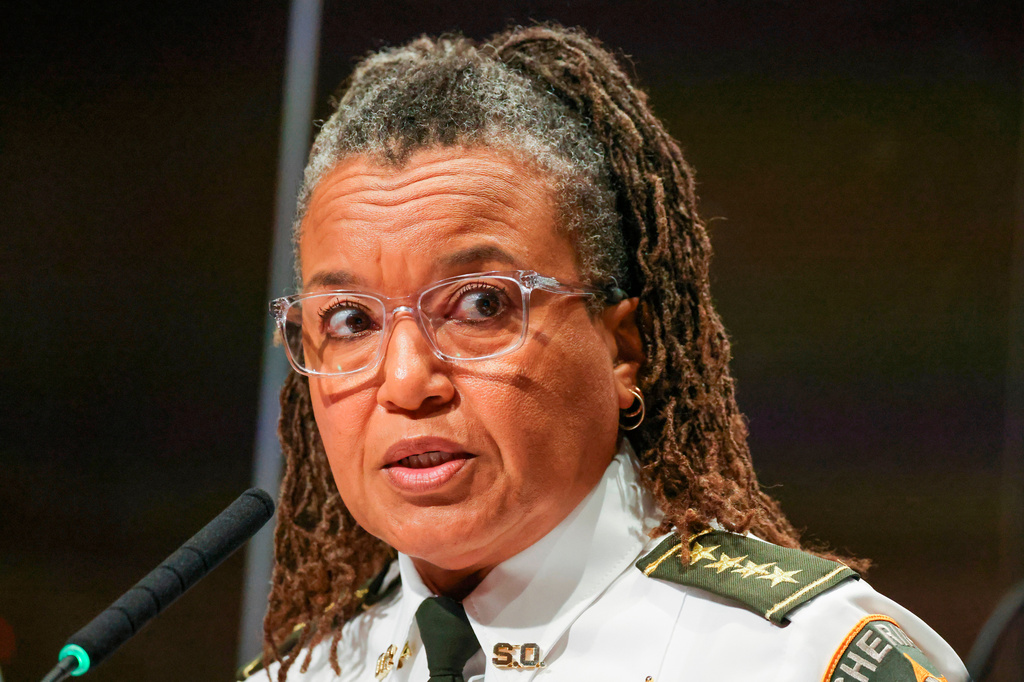 FILE - Sheriff Susan Hutson speaks at a City Council meeting following the escape of 10 inmates from the Orleans Parish Justice Center, at City Hall in New Orleans, May 20, 2025. (Sophia Germer/The Times-Picayune/The New Orleans Advocate via AP, File)