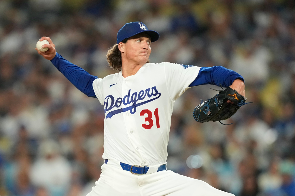 Los Angeles Dodgers starting pitcher Tyler Glasnow throws to the plate during the first inning of a baseball game against the San Diego Padres, Thursday, Sept. 24, 2026, in Los Angeles. (AP Photo/Mark J. Terrill)