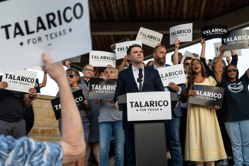 Supporters cheer as State Rep. James Talarico, D-Austin, kicks off his campaign for U.S. Senate at Centennial Plaza in Round Rock, Texas, Tuesday, Sept. 9, 2025. (Mikala Compton/Austin American-Statesman via AP)