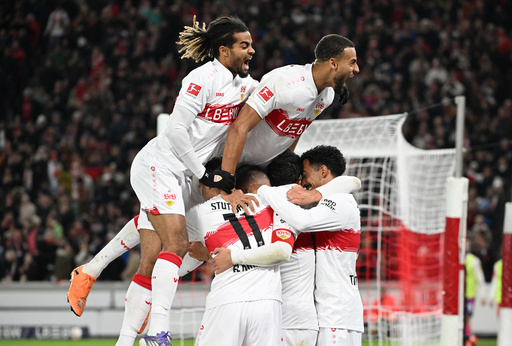 Stuttgart players celebrate after scoring their side's second goal of the game during the Bundesliga soccer match between VfB Stuttgart and FSV Mainz 05, in Stuttgart, Germany, Sunday, Oct. 26, 2025. (Marijan Murat/dpa via AP) Stuttgart players celebrate after scoring their side's second goal of the game during the Bundesliga soccer match between VfB Stuttgart and FSV Mainz 05, in Stuttgart, Germany, Sunday, Oct. 26, 2025. (Marijan Murat/dpa via AP)