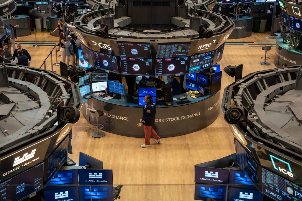 A general view shows the trading floor of the New York Stock Exchange, Friday, Aug. 7, 2026, in New York. (AP Photo/Yuki Iwamura)