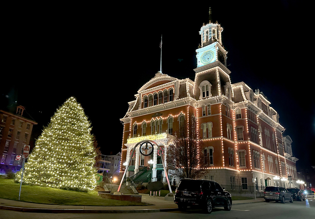 Norwich City Hall is decorated for the annual "Light Up City Hall" event in Norwich, Conn., Friday, Dec. 5, 2025. Scenes from Hallmark movie Sugar Plum Twist were filmed at City Hall. (AP Photo/Susan Haigh)