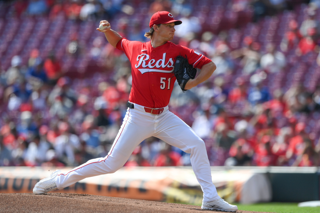 Cincinnati Reds' Brady Singer pitches during the first inning of a baseball game against the Los Angeles Dodgers, Thursday, Sept. 17, 2026 in Cincinnati. (AP Photo/Tanner Pearson)