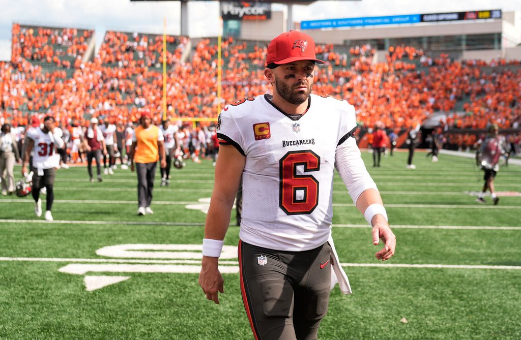 Tampa Bay Buccaneers quarterback Baker Mayfield (6) leaves the field after a 33-27 loss to the Cincinnati Bengals in an NFL football game Sunday, Sept. 13, 2026, in Cincinnati. (AP Photo/Carolyn Kaster)