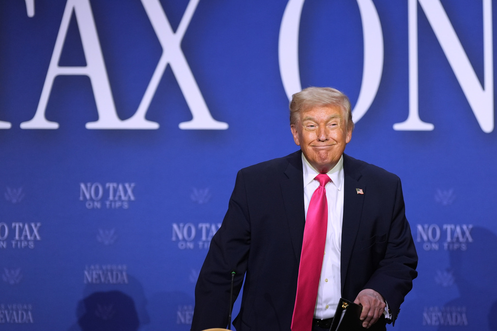 President Donald Trump arrives for a roundtable event about no tax on tips, Thursday, April 16, 2026, in Las Vegas. (AP Photo/Alex Brandon)