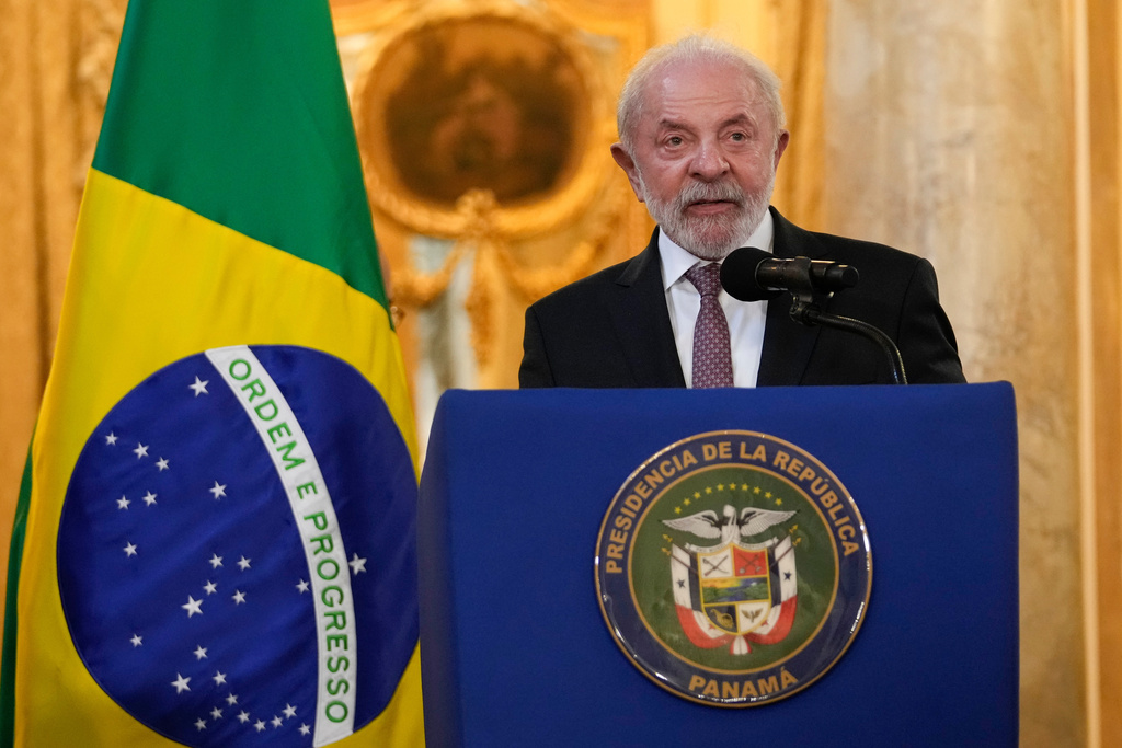 Brazilian President Luiz Inacio Lula da Silva gives a speech during his decoration ceremony at the presidential palace in Panama City, Wednesday, Jan. 28, 2026. (AP Photo/Matias Delacroix)