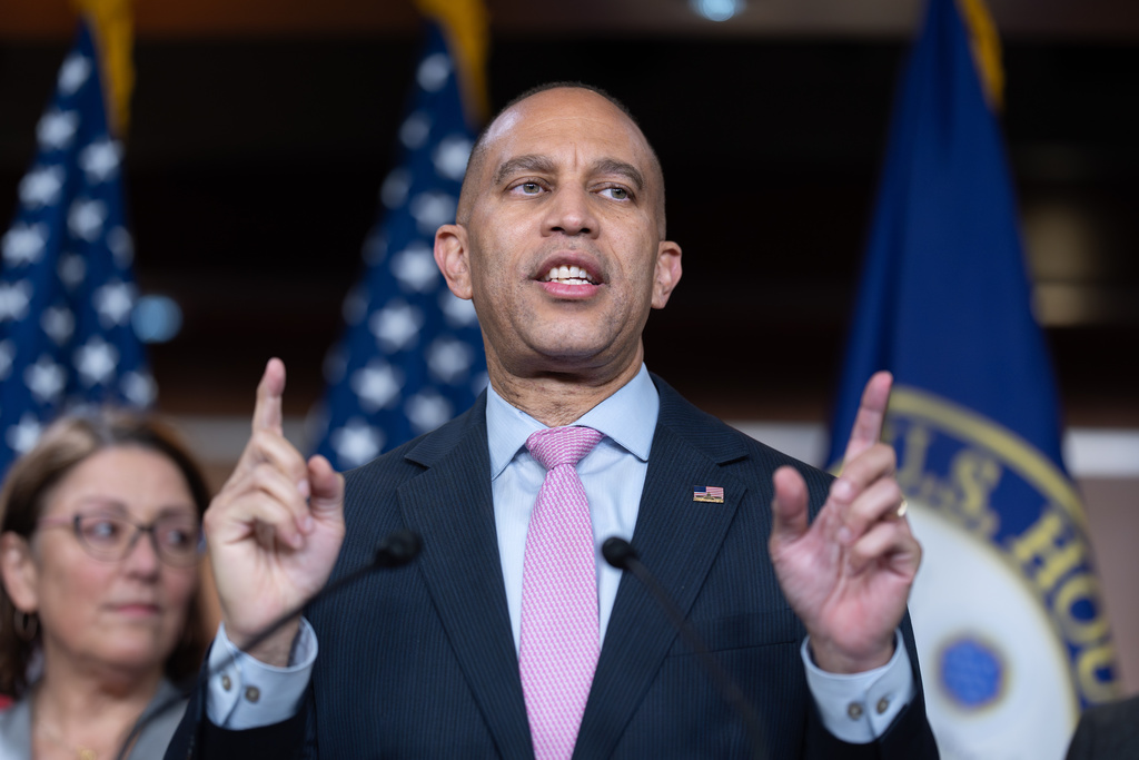 House Minority Leader Hakeem Jeffries, D-N.Y., is joined by fellow Democrats at a news conference on day 36 of the government shutdown, at the Capitol in Washington, Wednesday, Nov. 5, 2025. (AP Photo/J. Scott Applewhite)