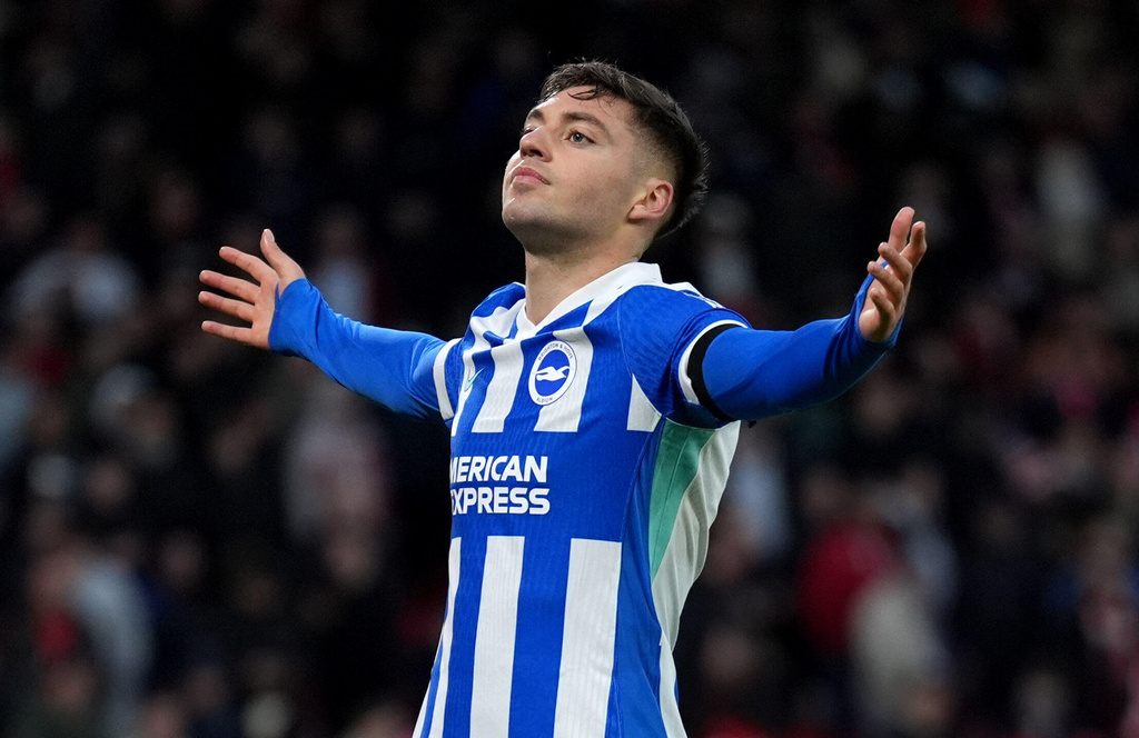 Brighton and Hove Albion's Stefanos Tzimas celebrates scoring his side's second goal of the game, during the English Premier League soccer match between Nottingham Forest and Bright and Hove Albion, at the City Ground, in Nottingham, England, Sunday, Nov. 30, 2025. (Joe Giddens/PA via AP)