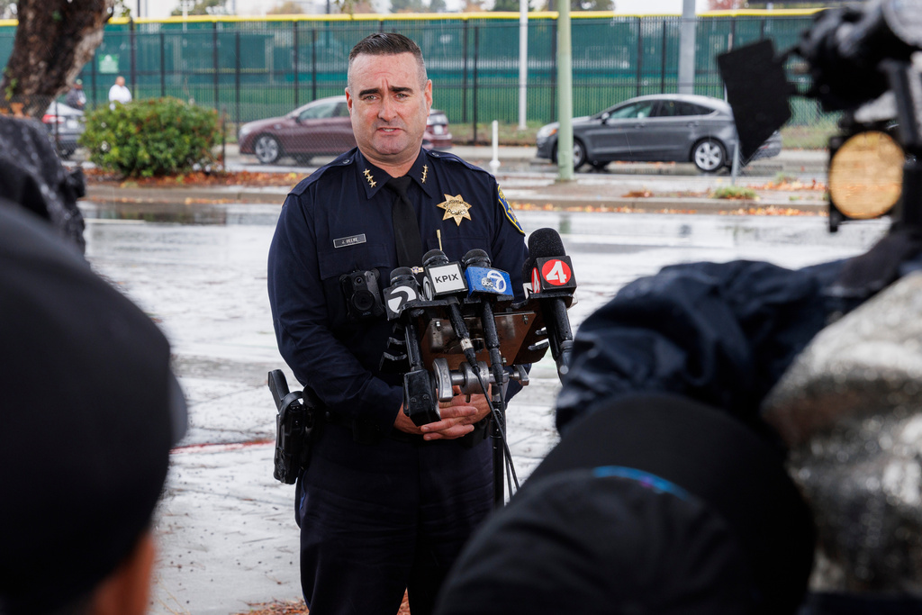 James Beere, assistant chief of police of the Oakland Police Department, speaks during a news conference after a shooting at Laney College in Oakland, Calif., on Thursday, Nov. 13, 2025. (Santiago Mejia/San Francisco Chronicle via AP)