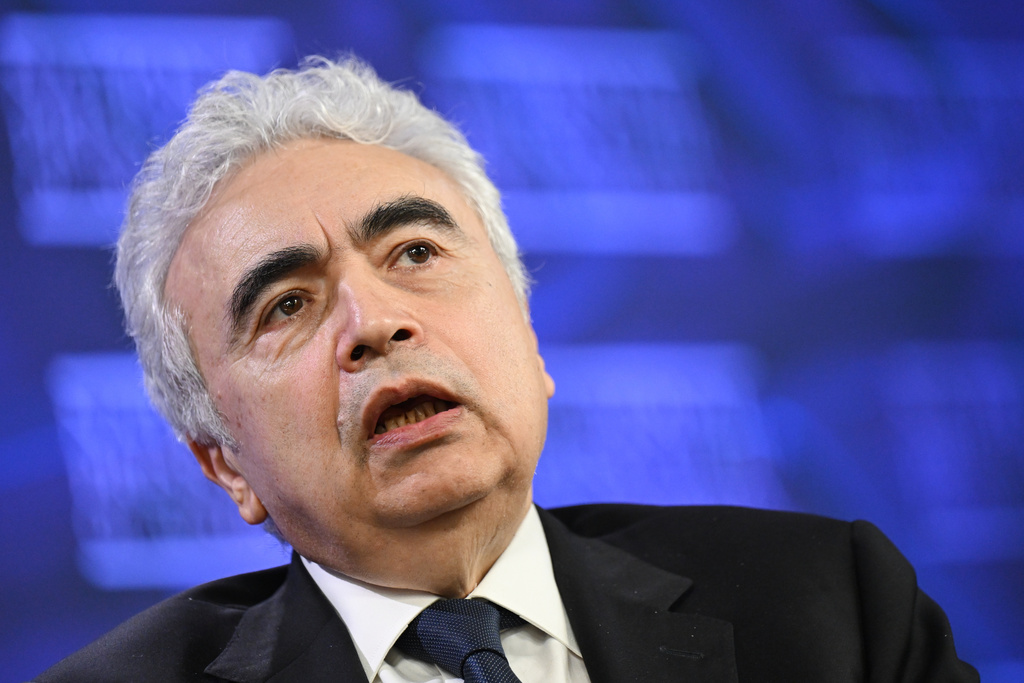 International Energy Agency Executive Director Fatih Birol speaks at the National Press Club in Canberra, Australia, Monday, March 23, 2026. (Lukas Coch/AAP Image via AP)