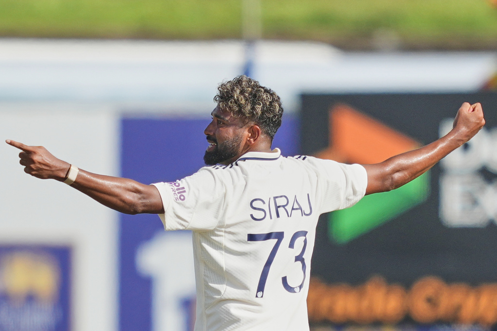 India's Mohammed Siraj celebrates the dismissal of Sri Lanka's Nishan Madushka during the day four of the first cricket test match between Sri Lanka and India in Galle, Sri Lanka, Tuesday, Aug. 18, 2026. (AP Photo/Eranga Jayawardena)