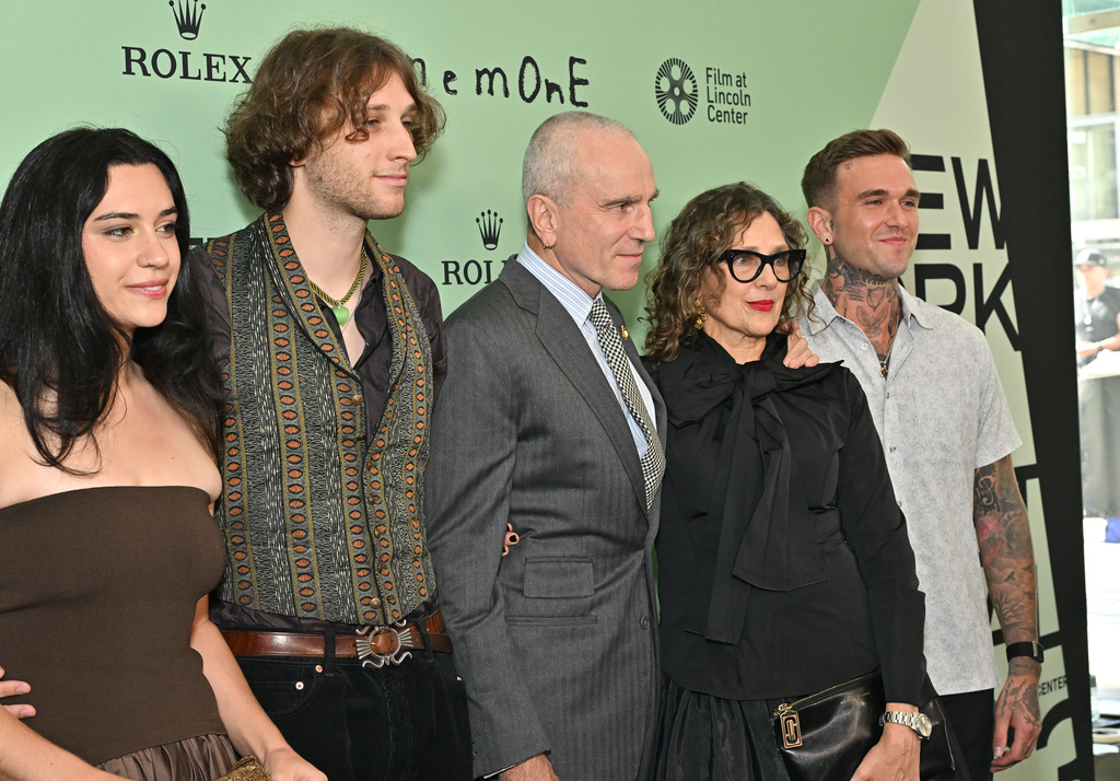 Lena Christakis, from left, Ronan Day-Lewis, Daniel Day-Lewis, Rebecca Miller and Gabriel-Kane Day-Lewis attend the premiere of "Anemone" at Alice Tully Hall during the 63rd New York Film Festival, Sunday, Sept. 28, 2025, in New York. (Photo by Evan Agostini/Invision/AP)
